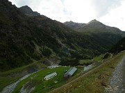 11 Uno sguardo in valle sulle Baite del pastore